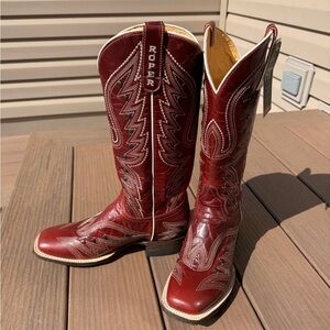 Brand new deep red Roper boots. Never worn with tags!